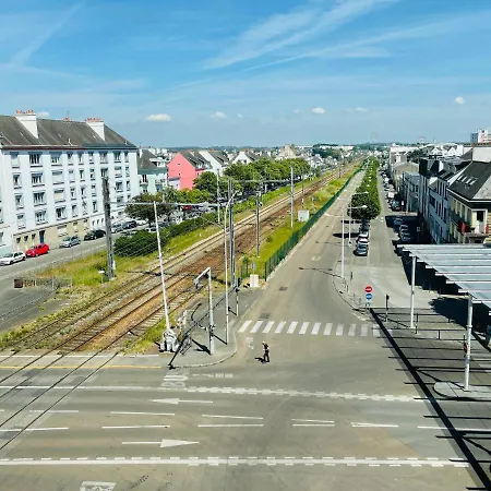 Studio 5 Charmant Tout Equipe A La Gare De Lorient Exterior foto